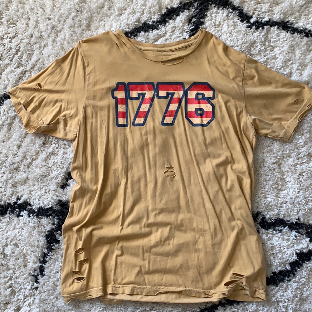 1776 distressed America USA 4th of July top